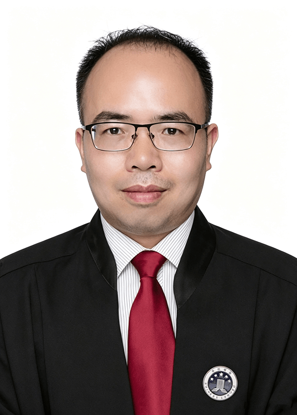 覃必题  律师